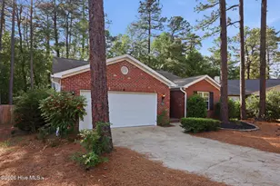 14 Juniper Ln, Pinehurst, NC 28374 - Photo 2