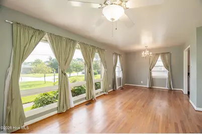 814 S Yaupon Terrace, Morehead City, NC 28557 - Photo 10
