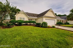 611 Catamaran Dr, Wilmington, NC 28412 - Photo 2
