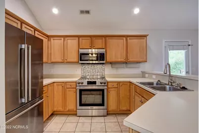 611 Catamaran Drive, Wilmington, NC 28412 - Photo 6
