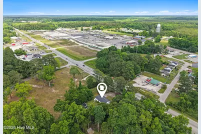 1514 S Jk Powell Boulevard, Whiteville, NC 28472 - Photo 4