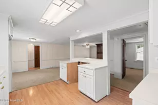 1514 S JK Powell Blvd, Whiteville, NC 28472 - Photo 12