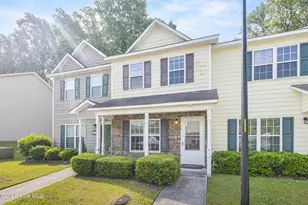 27 E Doris Ave, Jacksonville, NC 28540 - Photo 1