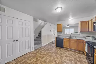 27 E Doris Ave, Jacksonville, NC 28540 - Photo 12