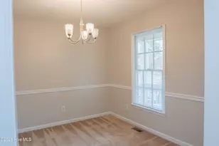 1345 Butterwood Cir, Fayetteville, NC 28314 - Photo 6