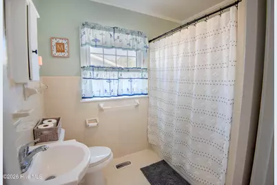302 S Poplar Street, Hobgood, NC 27843 - Photo 24