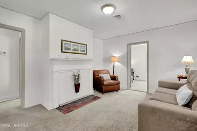 118 Queens Road, Jacksonville, NC 28540 - Photo 2