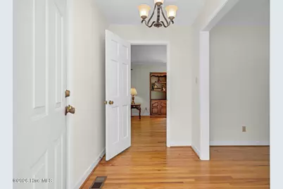 3304 Hawthorne Road, Rocky Mount, NC 27804 - Photo 4
