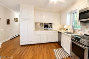 1919 Sherwood Dr, Greenville, NC 27858 - Photo 12