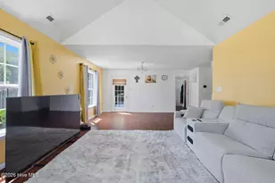 103 Summercreek Dr, Jacksonville, NC 28546 - Photo 10