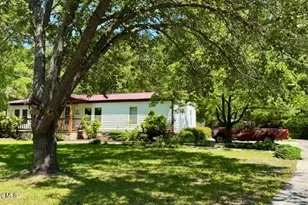 648 Old Church Rd, Swansboro, NC 28584 - Photo 4