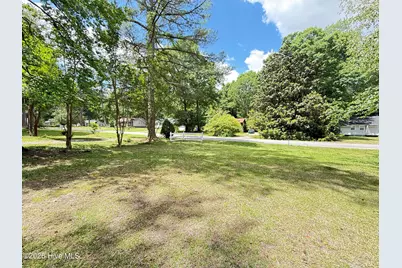 209 Oak Forest Drive NW, Rocky Mount, NC 27803 - Photo 8