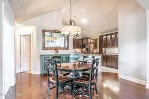 107 W Chelsea Ct, Southern Pines, NC 28387 - Photo 4