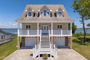 203 Riverside Dr, Sneads Ferry, NC 28460 - Photo 1