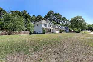228 Egret Point Dr, Sneads Ferry, NC 28460 - Photo 2