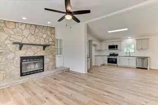 2018 Broome Rd, Hephzibah, GA 30815 - Photo 2