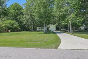 116 Live Oak Dr, Jacksonville, NC 28540 - Photo 2