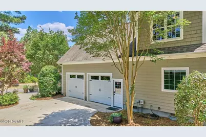 10 Banning Drive, Whispering Pines, NC 28327 - Photo 6