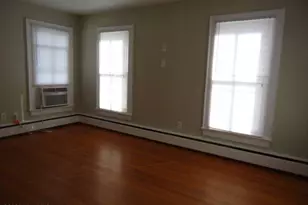 702 W Main St, Elizabeth City, NC 27909 - Photo 6