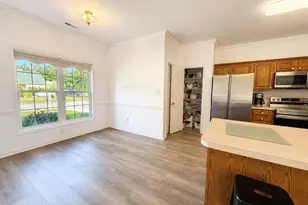 401 Fairmont Ln, Jacksonville, NC 28540 - Photo 6