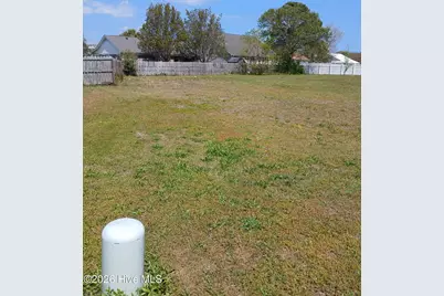 500 Green Court, Carolina Beach, NC 28428 - Photo 8