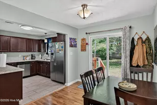 512 Woodhaven Dr, Jacksonville, NC 28540 - Photo 8