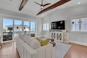 24 Seagull St, Wrightsville Beach, NC 28480 - Photo 6