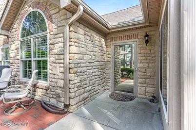 109 Essex Place, Southern Pines, NC 28387 - Photo 4