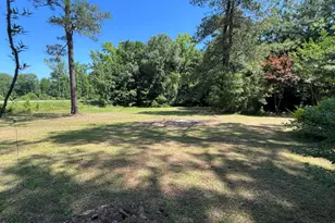 9343 North Carolina 131 Hwy, Bladenboro, NC 28320 - Photo 8