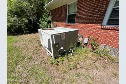 9343 North Carolina 131 Highway, Bladenboro, NC 28320 - Photo 6