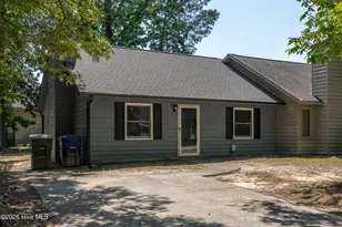 1934 White Hollow Dr, Greenville, NC 27858 - Photo 2