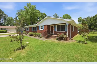 128 Daniels Court, Havelock, NC 28532 - Photo 2