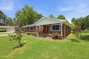128 Daniels Ct, Havelock, NC 28532 - Photo 2