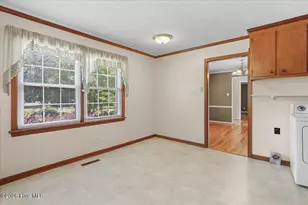 221 Pinewood Cir, Goldsboro, NC 27534 - Photo 24