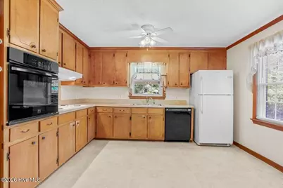 221 Pinewood Circle, Goldsboro, NC 27534 - Photo 22