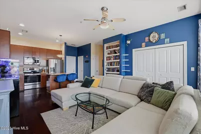 619 N 4th Street #Unit 301, Wilmington, NC 28401 - Photo 8