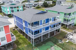 1068 Ocean Blvd W, Holden Beach, NC 28462 - Photo 32