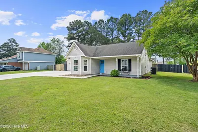 210 Balsam Road, Jacksonville, NC 28546 - Photo 2