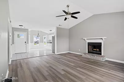 210 Balsam Road, Jacksonville, NC 28546 - Photo 6