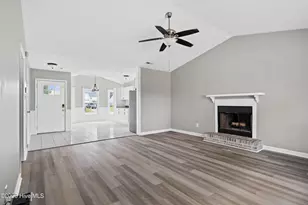 210 Balsam Rd, Jacksonville, NC 28546 - Photo 6
