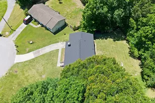 214 Carolina Dr, Jacksonville, NC 28546 - Photo 38