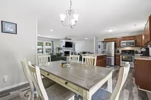 214 Carolina Dr, Jacksonville, NC 28546 - Photo 14