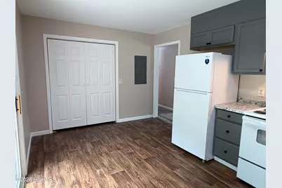 102 Fletcher Place, Greenville, NC 27858 - Photo 6