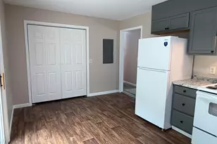 102 Fletcher Pl, Greenville, NC 27858 - Photo 6