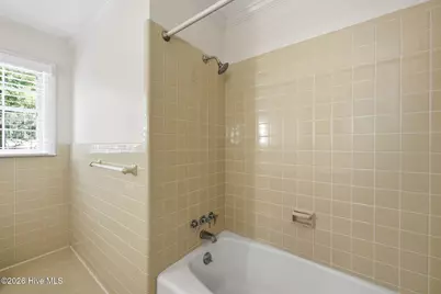 114 Williamsburg Drive, Greenville, NC 27858 - Photo 34