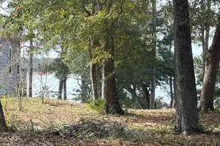 554 Captains Ct SE, Bolivia, NC 28422 - Photo 1