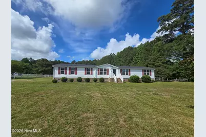 293 S Currituck Road, Currituck, NC 27929 - Photo 1