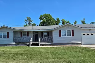 250 Brick Kiln Rd, Vanceboro, NC 28586 - Photo 2