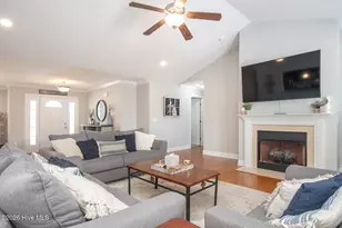 804 Canvas Ct, Swansboro, NC 28584 - Photo 4