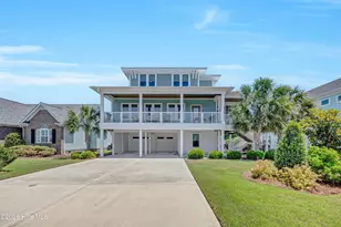 714 Sloop Pointe Ln, Kure Beach, NC 28449 - Photo 2